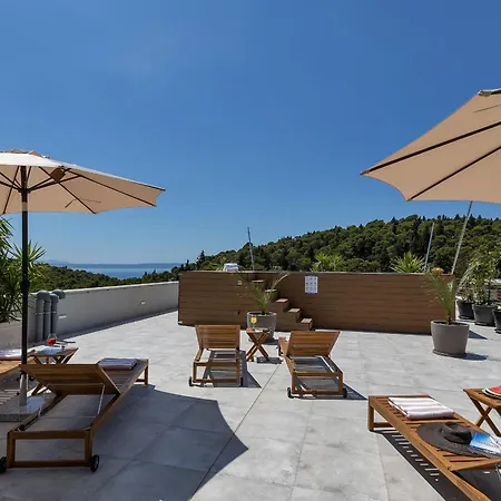 Апартаменты Luxury Nugal- Heated Pool